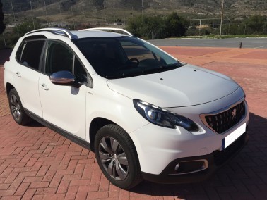 Peugeot 2008 1.2 Style Automático