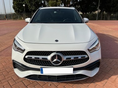 Mercedes GLA 180